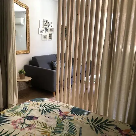 Confortable Avec Terrasse Proche Castillet Διαμέρισμα